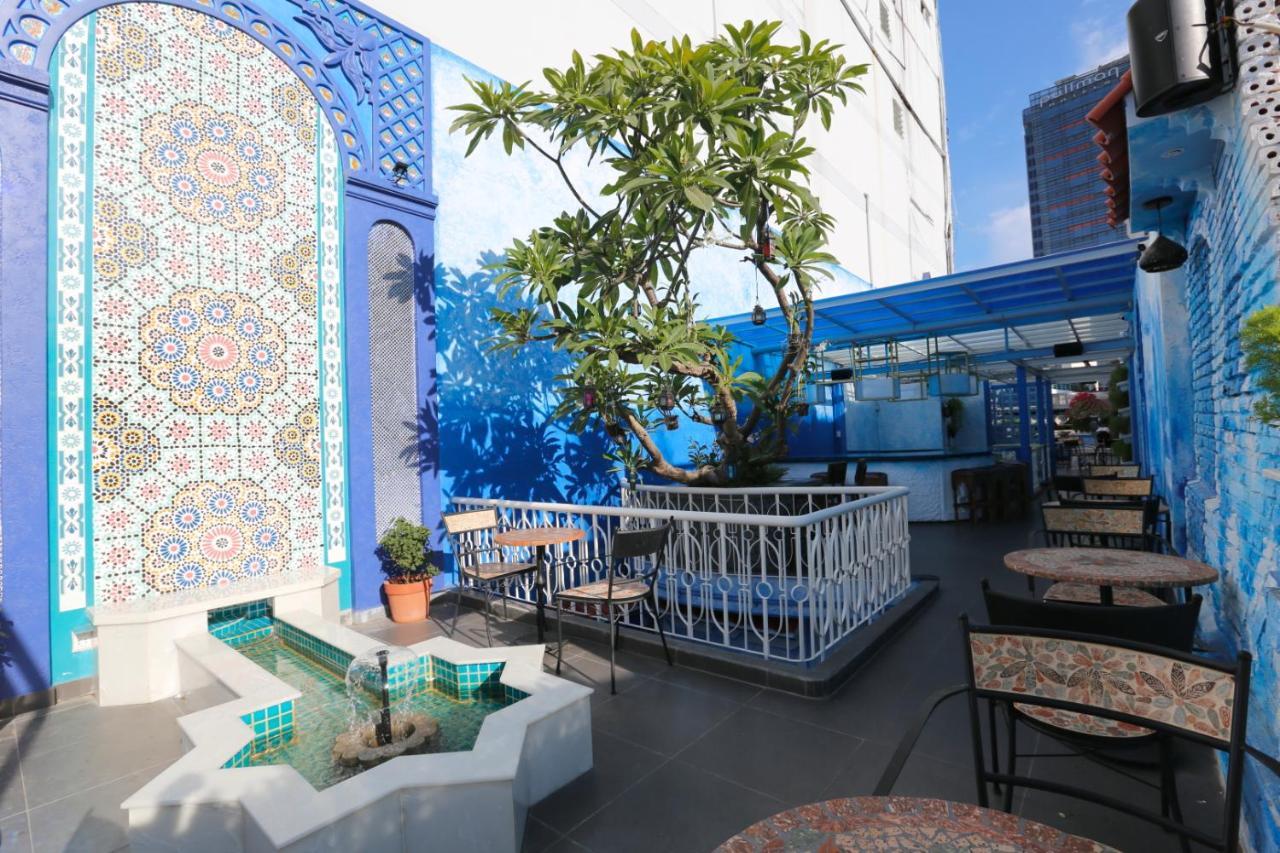 Aquarizon Boutique Hostel & City Bar Хошимин Экстерьер фото