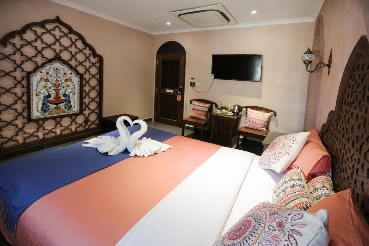 Aquarizon Boutique Hostel & City Bar Хошимин Экстерьер фото