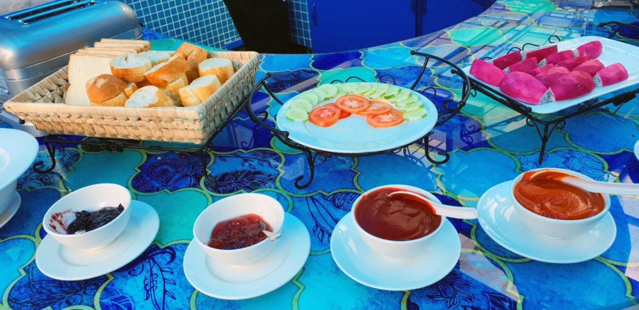 Aquarizon Boutique Hostel & City Bar Хошимин Экстерьер фото